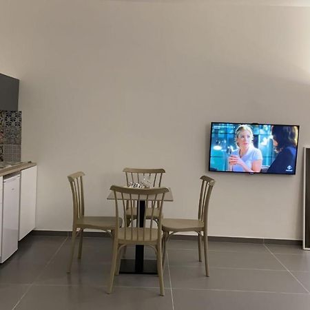 Milu'S Home Палермо Екстериор снимка